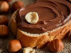 Быстро и просто: шеф-повар научил тонкостям приготовления домашней шоколадной пасты "а-ля нутелла"