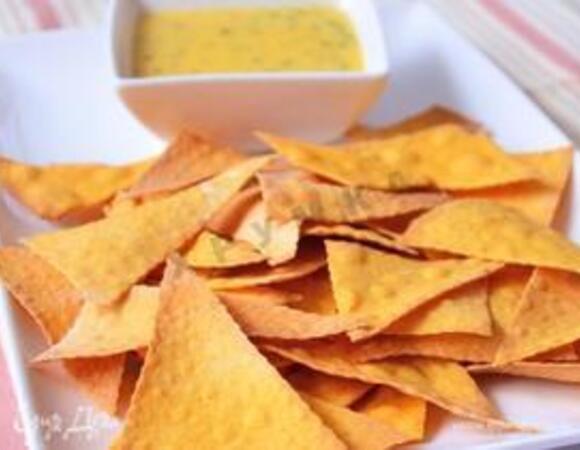 Острый перекус с мексиканской атмосферой: отмечаем 21 октября Международный день начос