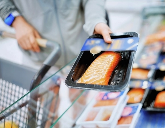 Здоровое питание — не роскошь для миллионеров: 6 бюджетных альтернатив дорогим "суперфудам" без потери качества