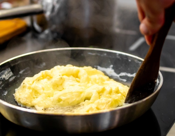 Как приготовить идеальный омлет: простые секреты и неожиданные нюансы