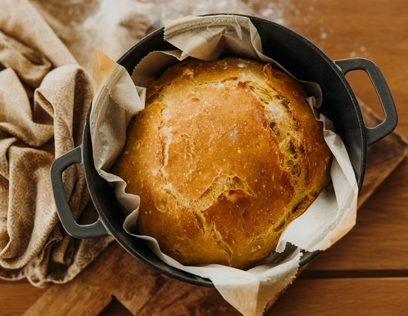 Как испечь свежий хлеб без миксера — найден рецепт для начинающих пекарей