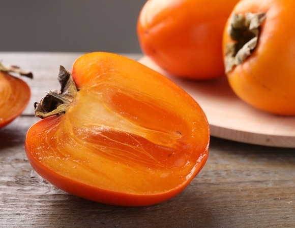 Нутрициолог: 4 случая, при которых хурма нам не друг, а враг 