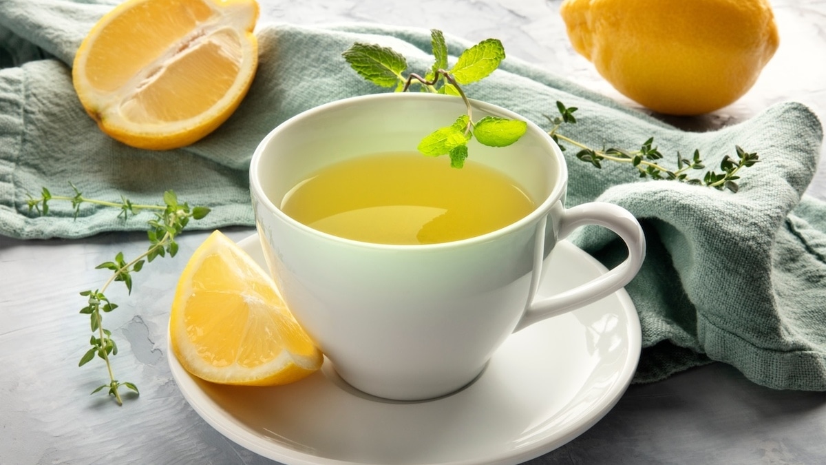 Снижает уровень сахара и укрепляет иммунитет: зеленый чай надо пить с этой добавкой, настаивают врачи Снижает уровень сахара и укрепляет иммунитет: зеленый чай надо пить с этой добавкой, настаивают врачи