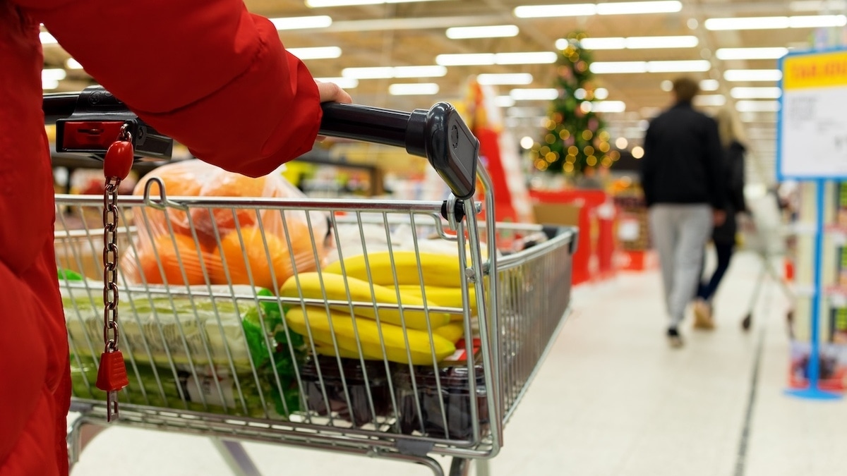 Что придется купить к Новому году уже в ноябре — эксперт дал ценные советы