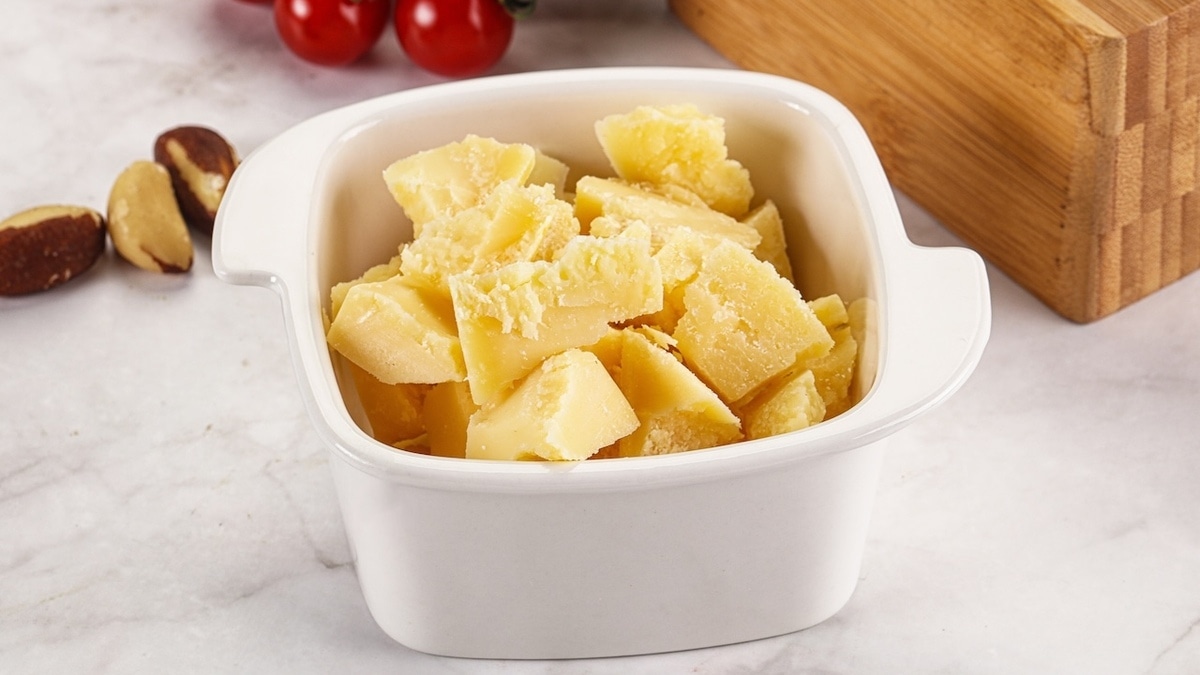 Лучший сыр для крепких костей! Диетологи объяснили, почему стоит выбирать именно этот продукт