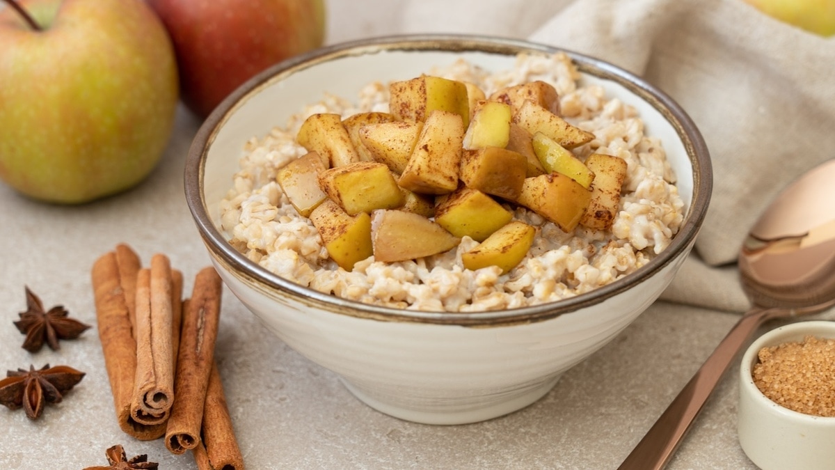 В Роспотребнадзоре рассказали, кому будет особенно полезна овсянка