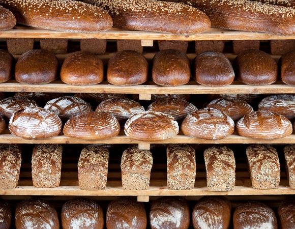 Любите магазинную выпечку? Эксперт по пищевой безопасности предостерегает увлекаться такими товарами