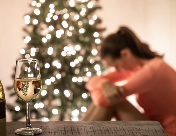 Лишь бы не выгореть: психолог и диетолог подсказали, как не сойти с ума к Новому году