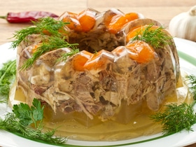 Согреет в студеную зиму: 7 ноября отмечаем День холодца Согреет в студеную зиму: 7 ноября отмечаем День холодца