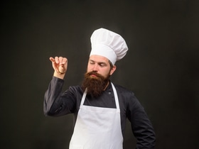 Спрос вырос на 88%: в России остро не хватает шеф-поваров Спрос вырос на 88%: в России остро не хватает шеф-поваров