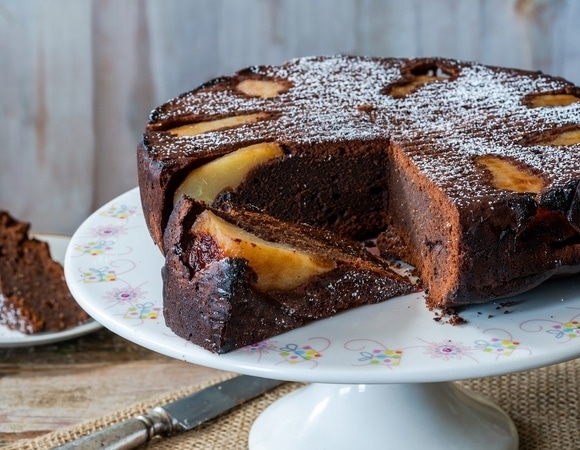 Не с яблоками, а с грушами: нашли рецепт "заменителя шарлотки" без грамма муки Не с яблоками, а с грушами: нашли рецепт "заменителя шарлотки" без грамма муки