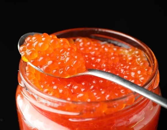 Неужели так полезна? Диетолог Гинзбург заявил, что белая икра никак не заменит красную Неужели так полезна? Диетолог Гинзбург заявил, что белая икра никак не заменит красную