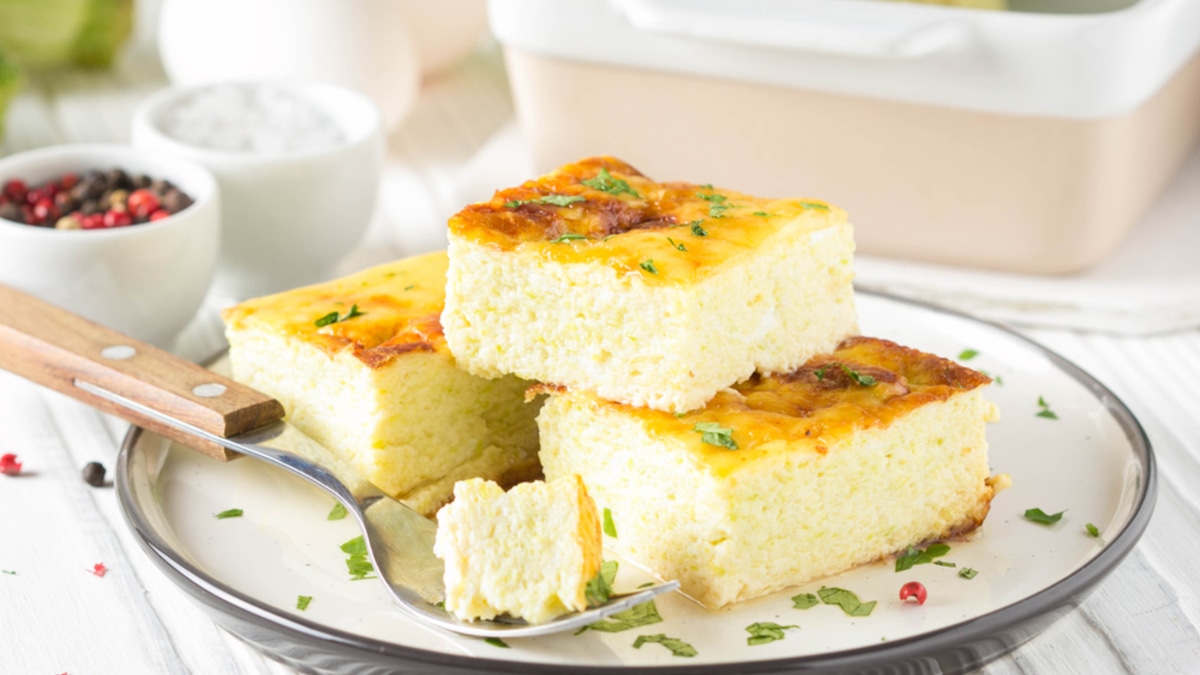 "Подруга посоветовала тыщу лет назад": читатели "Едим Дома" делятся своими лайфхаками, как приготовить пышный омлет