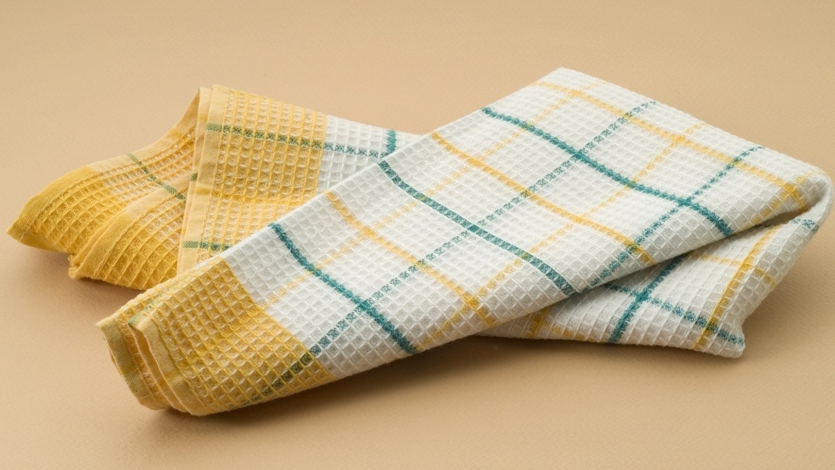 Раз и навсегда разобраться: помогут ли таблетки для посудомойки убрать и пятна, и запах с кухонных полотенец? Раз и навсегда разобраться: помогут ли таблетки для посудомойки убрать и пятна, и запах с кухонных полотенец?