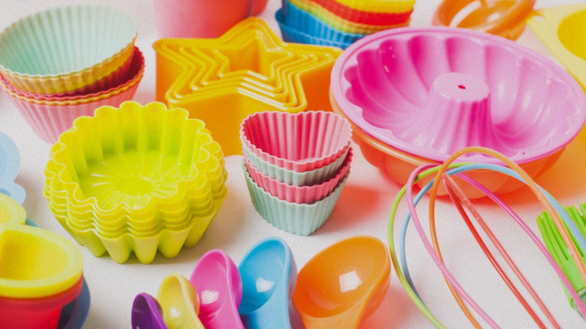 Силиконовая выпечка: безопасно ли печь в податливых формах?