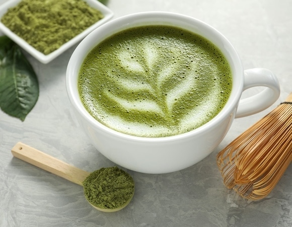Диетолог рассказал, почему иногда чай матча нельзя вредит даже здоровым людям