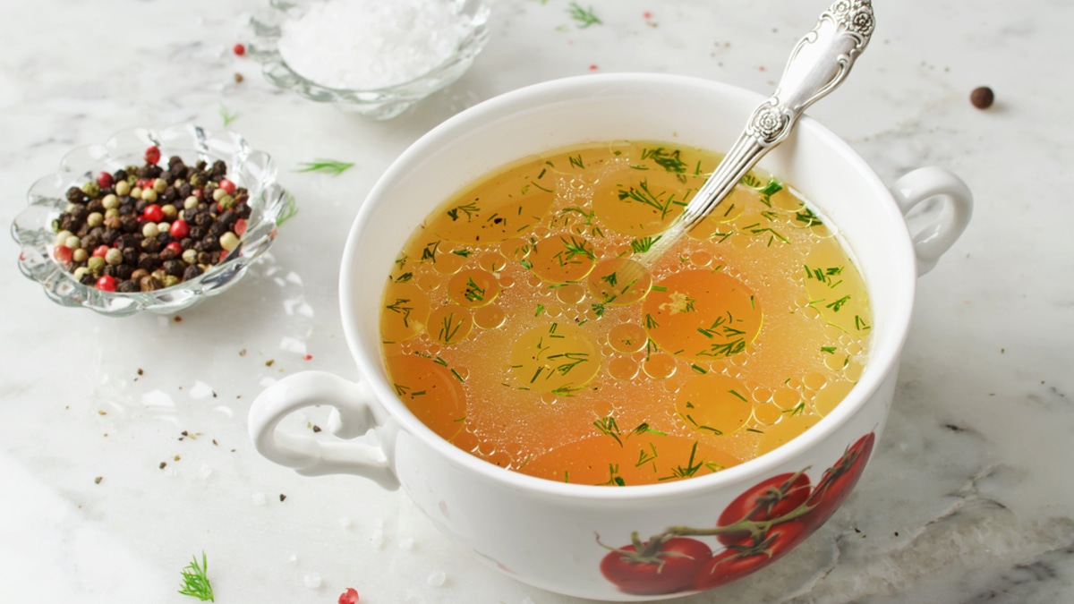 Звездный шеф-повар раскрыл секрет вкусного супа: всего один ингредиент, который решает все Звездный шеф-повар раскрыл секрет вкусного супа: всего один ингредиент, который решает все