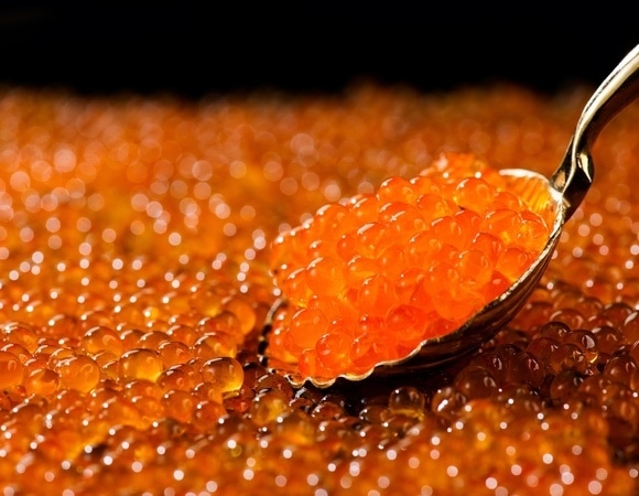 Диетолог объяснила, кому можно есть икру каждый день, а кому — раз в год и по чайной ложке