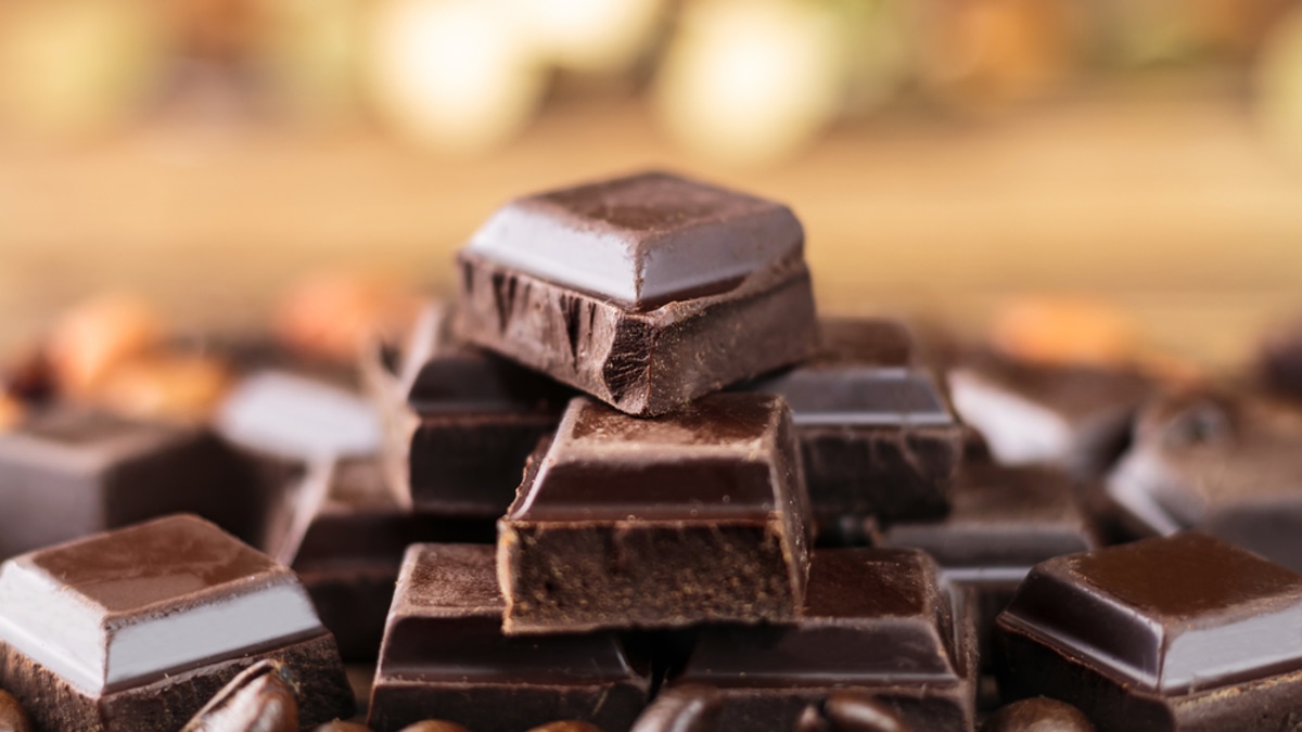 Так шоколад вы еще не использовали: шеф-повар поделился необычным способом приготовления морепродуктов