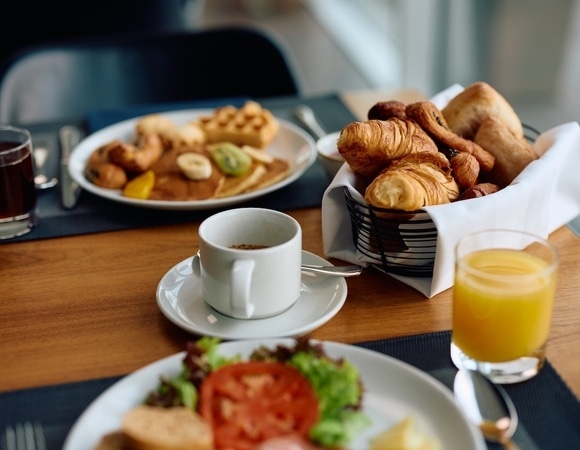 Стало известно, каким должен быть завтрак: сладким или несладким?