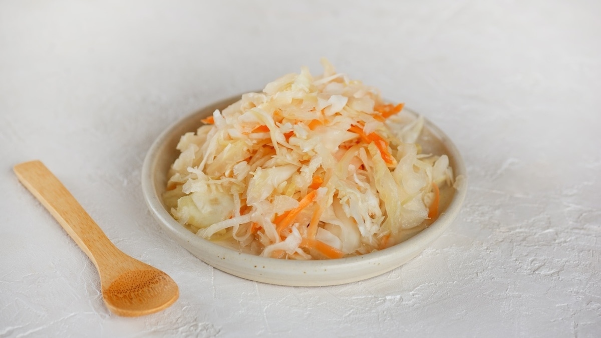 Квашеная капуста для детей: сколько, когда и как правильно давать — объяснила диетолог