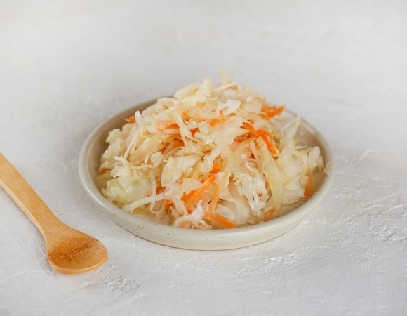 Квашеная капуста для детей: сколько, когда и как правильно давать — объяснила диетолог