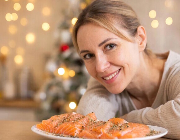 "Планируйте за 2–3 дня до праздника": шеф-повар рассказала, как с первого раза засолить красную рыбу дома "Планируйте за 2–3 дня до праздника": шеф-повар рассказала, как с первого раза засолить красную рыбу дома