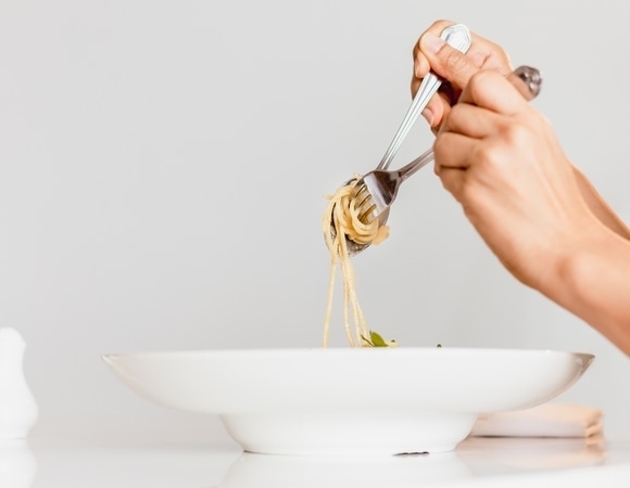 "Дело не только в традиции": эксперт Малозёмов раскритиковал популярный способ употребления спагетти