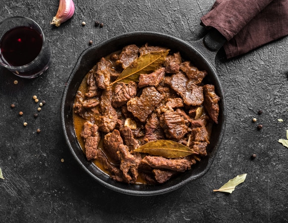 Жаркое получилось жестким? Возможно дело в распространенной ошибке, считают профессиональные шеф-повара