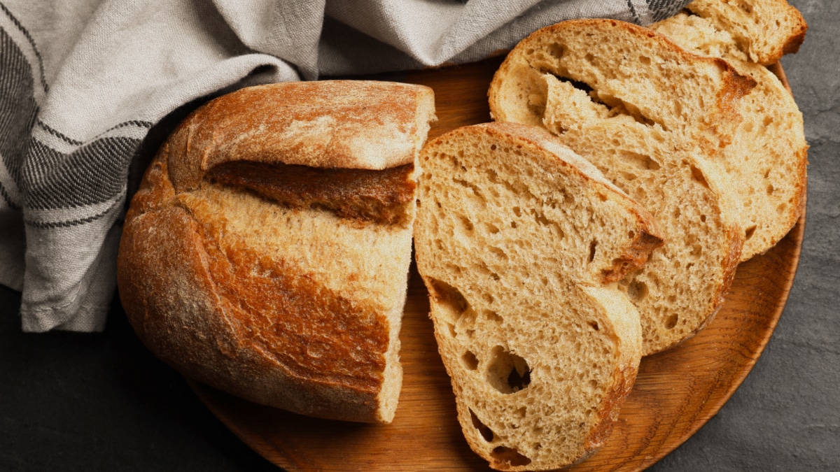 Плесень больше не страшна: эти лайфхаки помогут сохранить свежесть хлеба Плесень больше не страшна: эти лайфхаки помогут сохранить свежесть хлеба