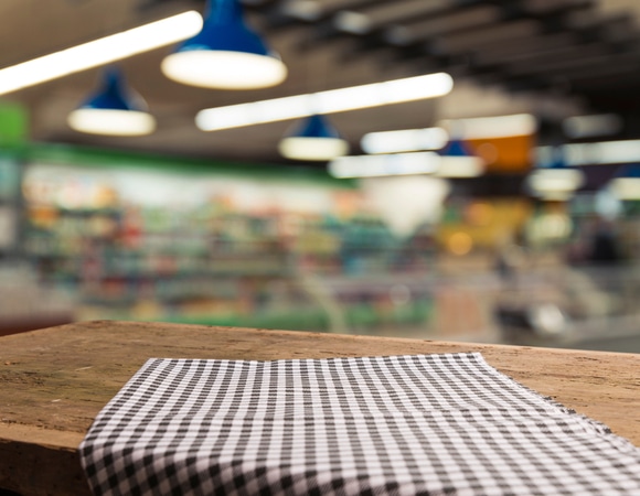 Супермаркеты "подсиживают" общепит: рестораторы возмущены и жалуются — 5 причин почему стоит принять их сторону