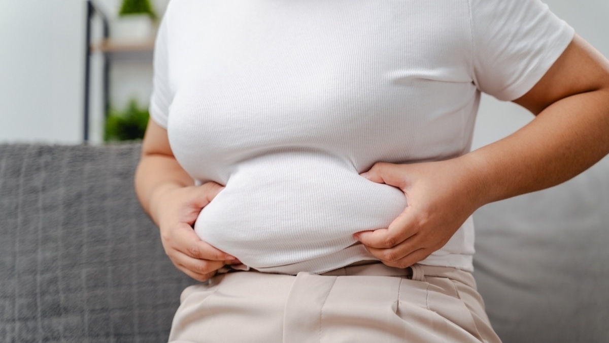 Вот главная привычка, из-за которой возникает "спасательный круг" на животе: как избавиться от висцерального жира