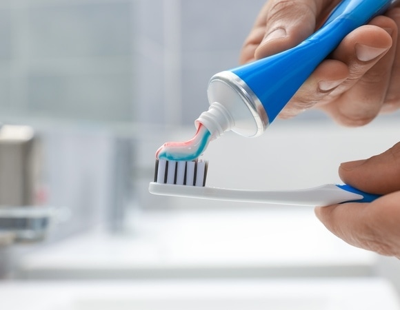 Когда врачи советуют чистить зубы — до еды или после? Возможно, ваше утро больше не будет прежним Когда врачи советуют чистить зубы — до еды или после? Возможно, ваше утро больше не будет прежним