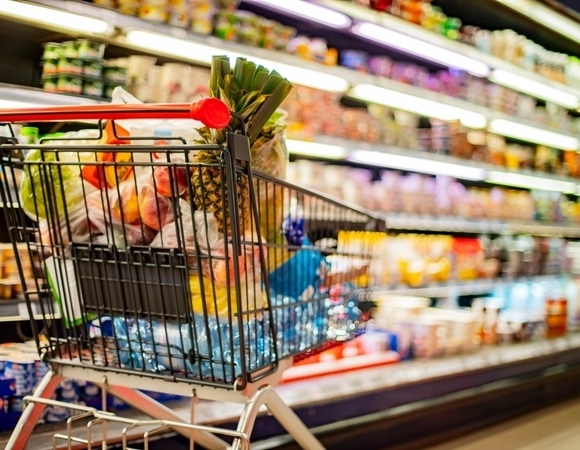 Единую весовую единицу хотят ввести в российских магазинах: поможет ли это покупателям не попадать на уловки продавцов?