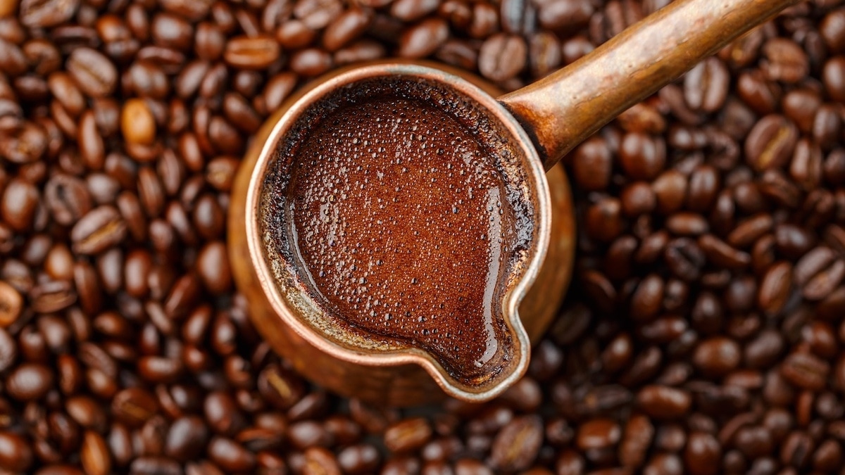 Какой кофе меньше всего красит зубы: исследователи определили тот самый сорт 