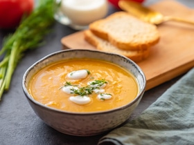 Есть на каждой кухне: кулинарный блогер поделилась простым способом спасти жидкий суп без лишней возни Есть на каждой кухне: кулинарный блогер поделилась простым способом спасти жидкий суп без лишней возни