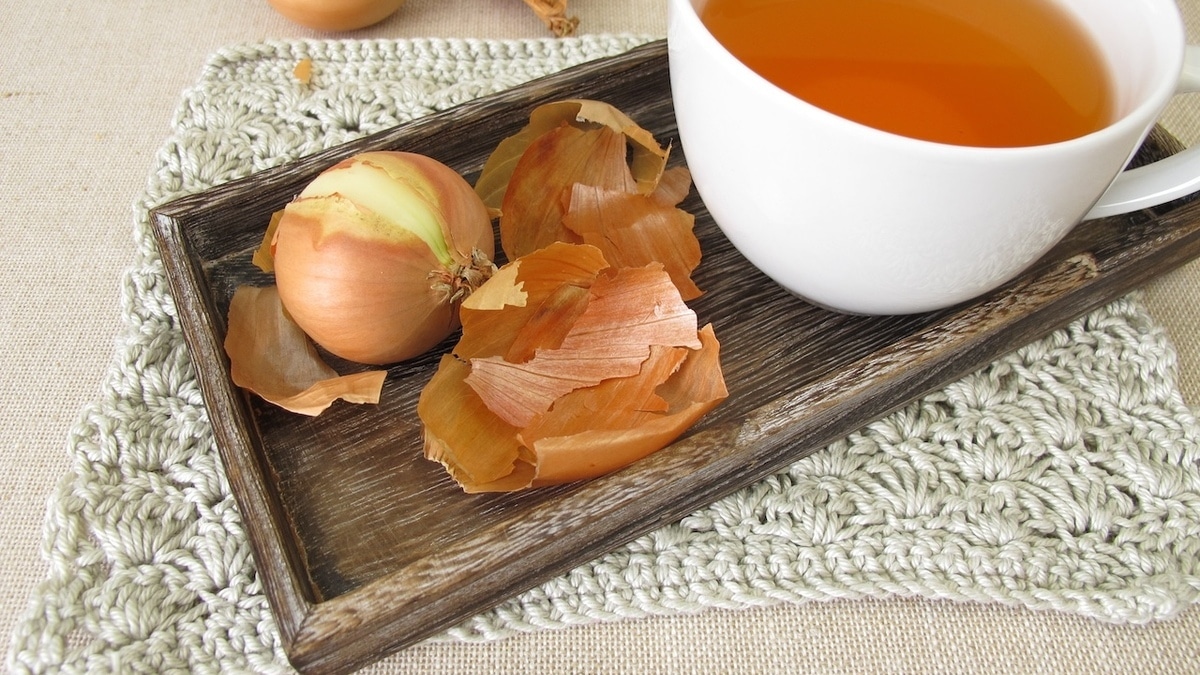 Полезнее самого лука — как грамотно добавить в рацион шелуху? Полезнее самого лука — как грамотно добавить в рацион шелуху?