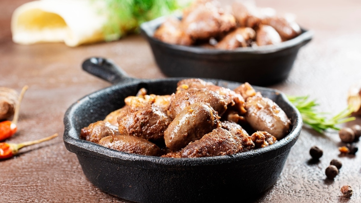 Диетологи назвали один из самых полезных и доступных субпродуктов — мы подобрали 3 рецепта с ним