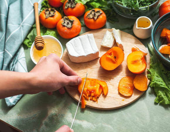 От френч-тоста и каши до хачапури — шеф-повара поделились рецептами блюд с хурмой