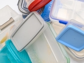 Выкиньте это в мусорку! Диетолог дала советы, как потреблять меньше микропластика простым пересмотром бытовых привычек Выкиньте это в мусорку! Диетолог дала советы, как потреблять меньше микропластика простым пересмотром бытовых привычек