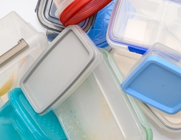 Выкиньте это в мусорку! Диетолог дала советы, как потреблять меньше микропластика простым пересмотром бытовых привычек