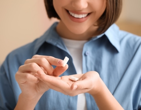 Пожевали — и расслабились: психолог поделилась самым простым способом снять стресс в предпраздничное время