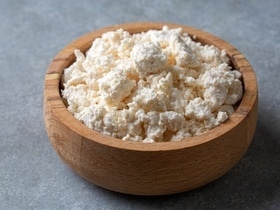 Гастроэнтеролог Вялов назвал 6 причин есть творог каждый день — вот что произойдет с организмом Гастроэнтеролог Вялов назвал 6 причин есть творог каждый день — вот что произойдет с организмом