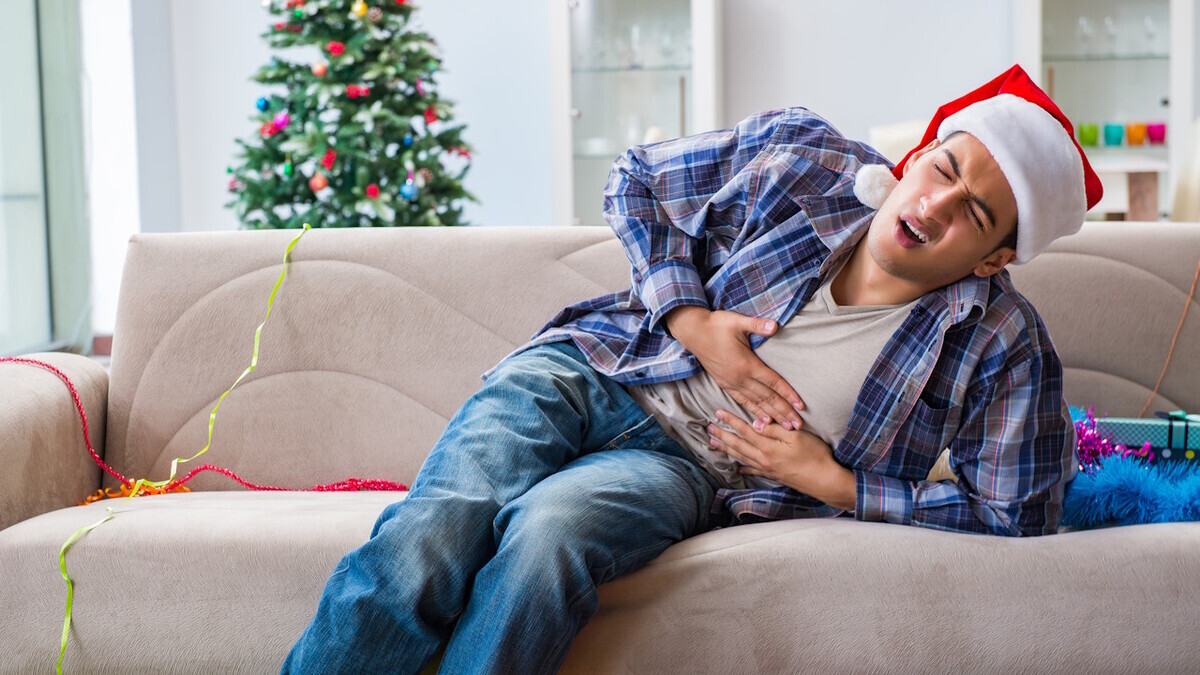 В Роспотребнадзоре назвали 5 правил на 31 декабря, которые спасут вас от кишечных инфекций и отравления