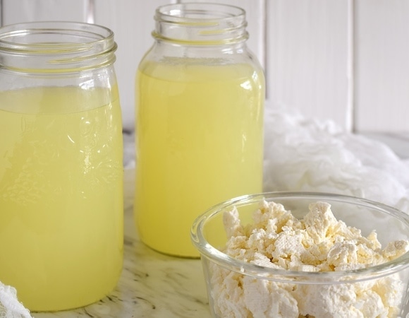 Сыворотку из-под творога — в рацион! Нутрициолог рассказала, какие минералы в ней содержатся