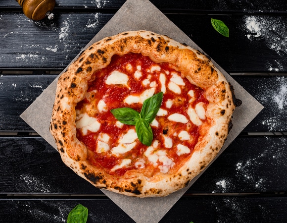 Суббота предназначена для домашней выпечки: 6 декабря отмечаем День неаполитанской пиццы
