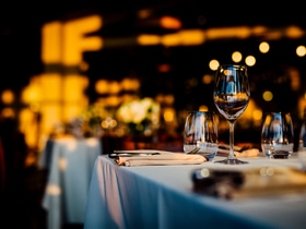 "Синдром ресторанной еды": почему после общепита может быть тяжесть в животе и сонливость "Синдром ресторанной еды": почему после общепита может быть тяжесть в животе и сонливость