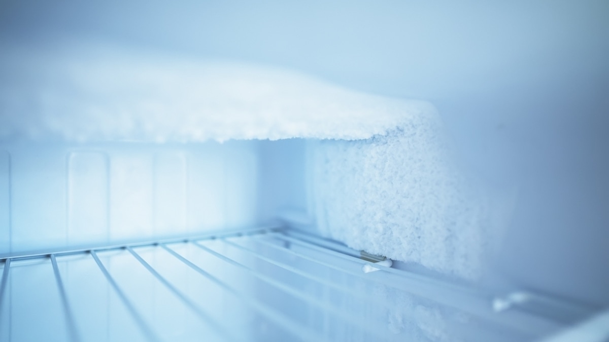 Спасаем от порчи, делаем слаще и сочнее: вот список продуктов, которые лучше заморозить, чем держать в холодильнике