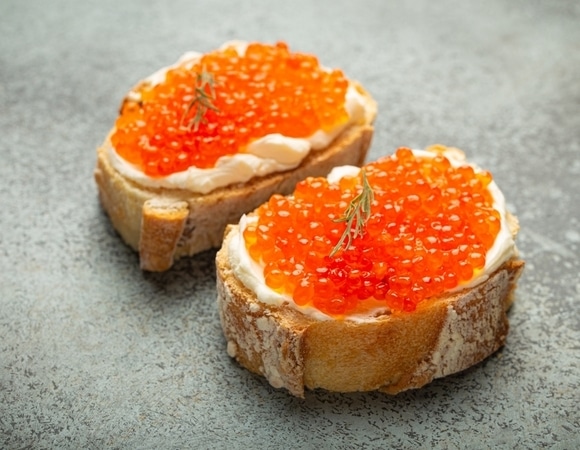 "Право на существование": в Рыбсоюзе объяснили, что значит "имитированная икра", и почему ее нельзя считать подделкой