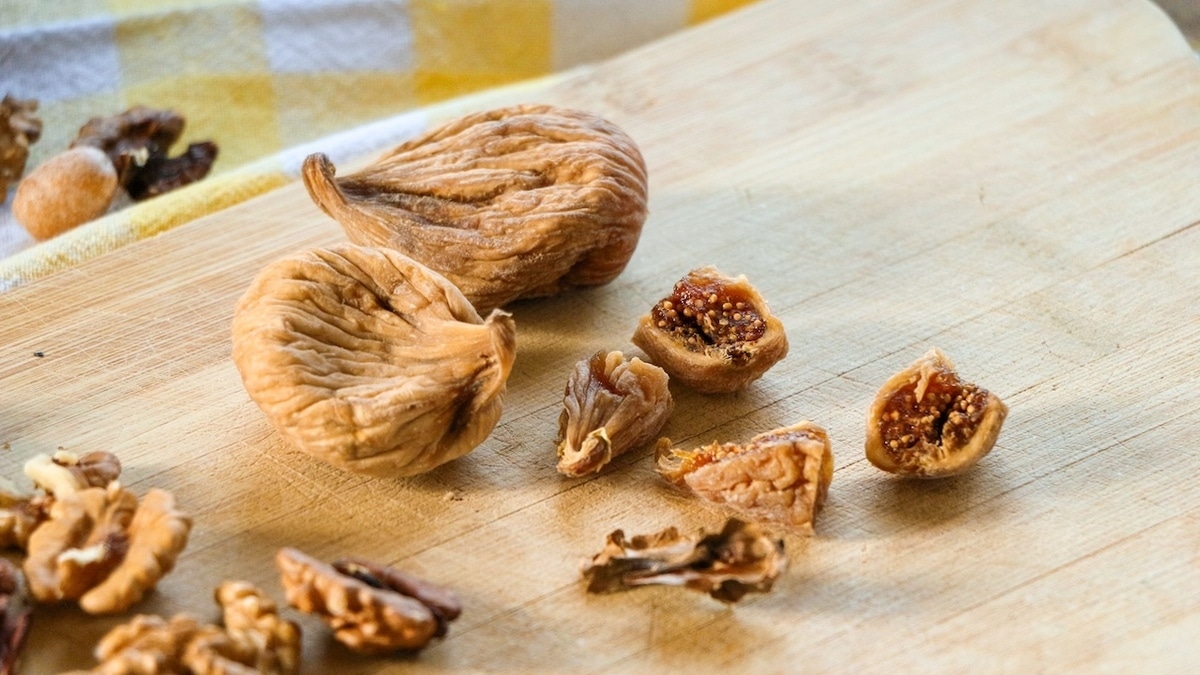 По 3 сухофрукта в день — и кожа преобразится за месяц: что советуют есть для красоты? 